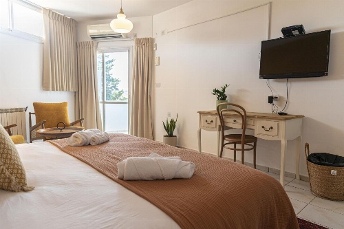 Arazim Hotel image 1